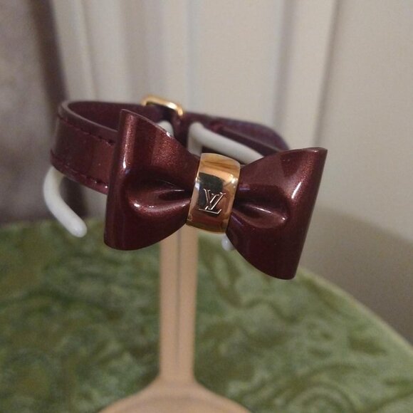 Louis Vuitton Monogram Bow Bracelet Vernis - Picture 1 of 12